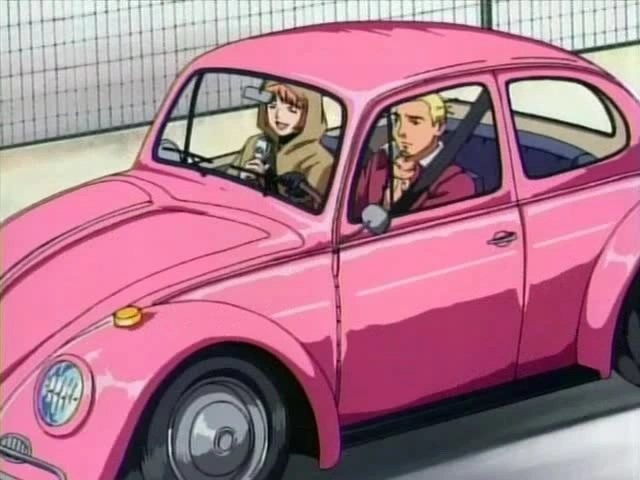Solo en Japón pueden sacar un coche así por la calle.
